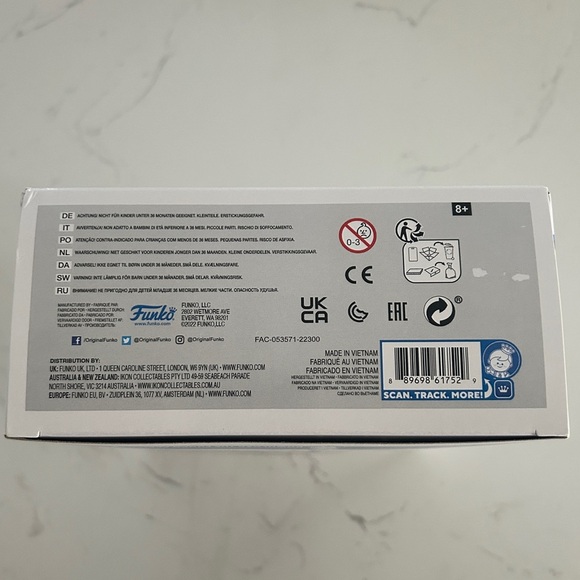 Funko Pop! VHS Covers #17 – Boo (Monsters, Inc) Amazon Exclusive – New in Box - Picture 8 of 10